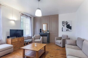 TV, table tennis