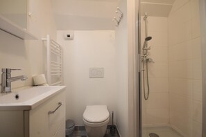 Bathroom - Gîtes de France® - Gîte de Marine (PETIT CAUX)