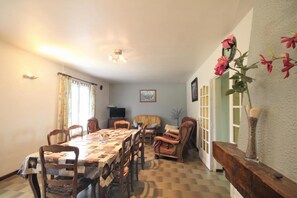 Dining - Gîtes de France® - Gîte de Marine (PETIT CAUX)