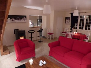 تلفزيون، مشغل دي في دي، تنس طاولة