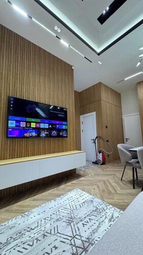 Cozy Modern Infinity Apartment delightful Central Tashkent with WIFI, AC, Luxury
