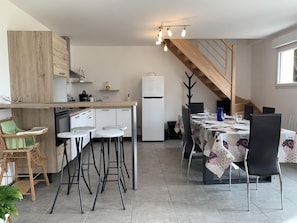 Dining - Gîtes de France® - Git'Auto (FONTENAY)