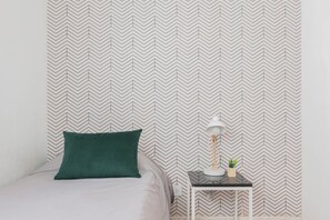 3 chambres, rideaux occultants, fer et planche à repasser, Wi-Fi gratuit