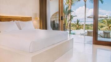 Deluxe Double Pool Access with Sea View | Vue depuis le balcon