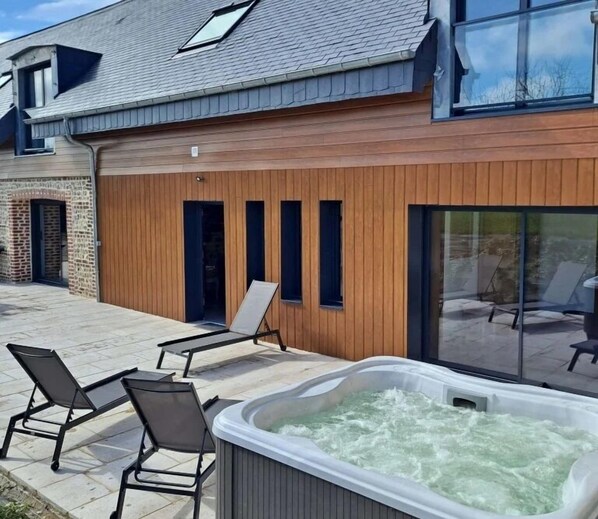 Terrace/patio - Gîtes de France® - La Moussette (LA POTERIE CAP D'ANTIFER)