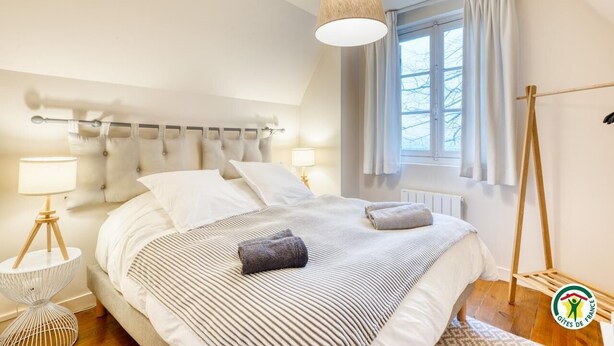 2 Schlafzimmer, Reisekinderbett, kostenloses WLAN