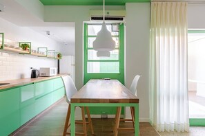 Dining - Apartment in the city center. Very bright and functional. (ACF)