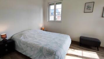 2 chambres, lit parapluie, Wi-Fi gratuit