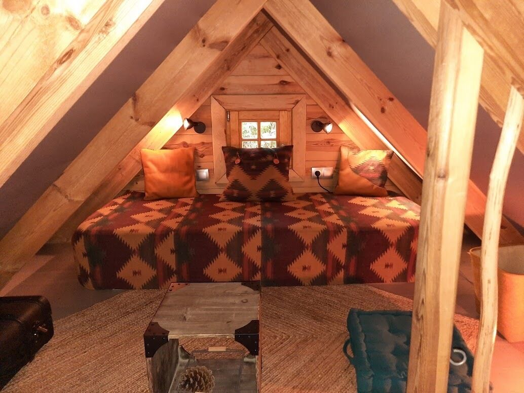 1 bedroom, travel cot, free WiFi