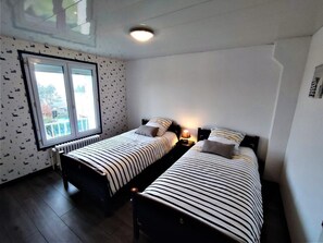 2 soverom, reiseseng for barn og wi-fi (inkludert)