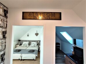 2 bedrooms, travel crib, free WiFi, wheelchair access - Gîtes de France® - L' Hirondo (TURRETOT)