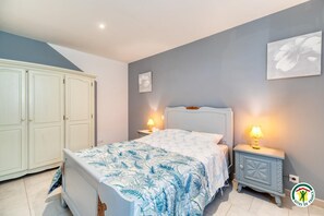 2 habitaciones, cuna de viaje y wifi gratis 