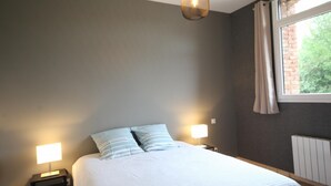 2 soverom, reiseseng for barn og wi-fi (inkludert)