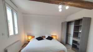 Room - Gîtes de France® - Le petit peret (CROPUS)