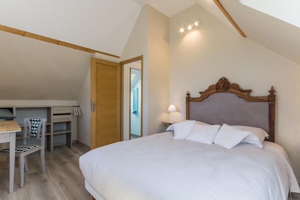 1 chambre, lit de bébé portatif, accès au Wi-Fi (inclus)