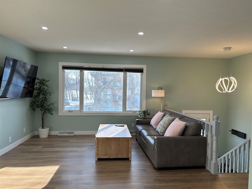 Stampede City Serenity 7BR/5BTH