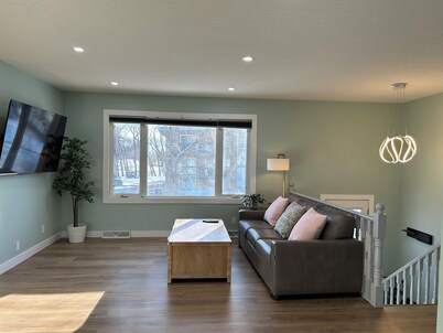 Stampede City Serenity 7BR/5BTH