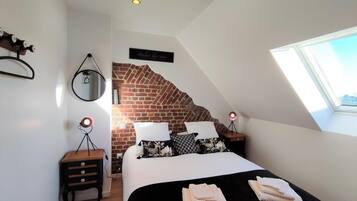 5 habitaciones, cuna de viaje y wifi gratis