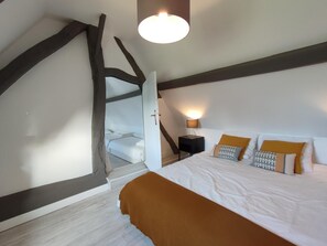 7 habitaciones, cuna de viaje y wifi gratis 