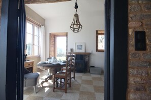 Interior - Gîtes de France® - The Orangery (HUGLEVILLE EN CAUX)