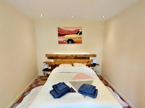 2 dormitoris, un bressol de viatge i wifi gratuïta 