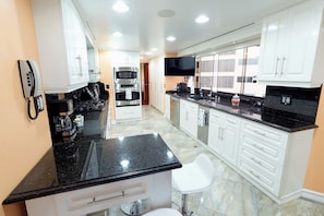 Fridge, microwave, oven, stovetop - Elegant Ocean view apartment in fabulous Miraflores with in Marriot's location. (Miraflores)