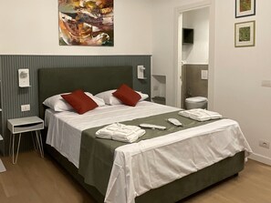 Comfort studio suite | Een gratis minibar, een kluis op de kamer, een bureau