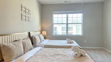 2 bedrooms, WiFi, bed sheets