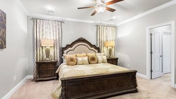 2 bedrooms, in-room safe, iron/ironing board, free WiFi