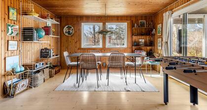 Gorgeous home in Vejby with WiFi