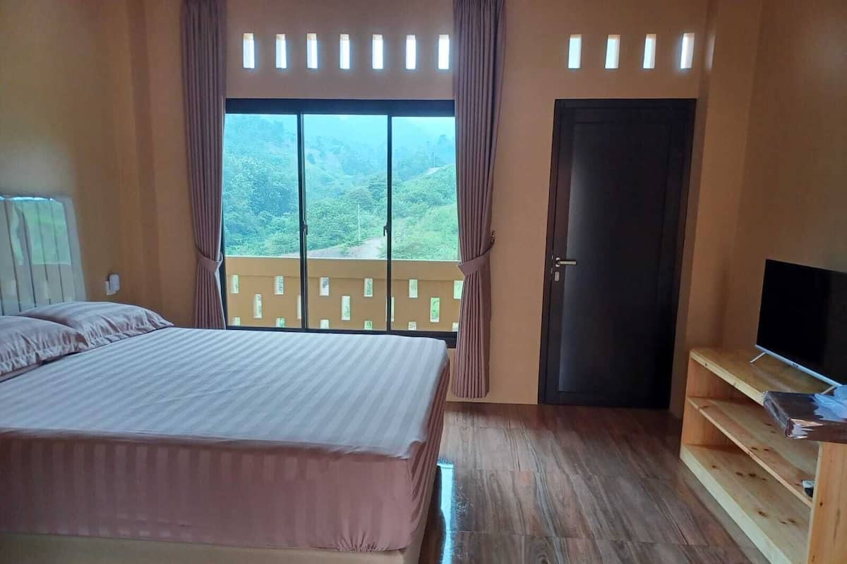 Chambre Deluxe, balcon, vue colline