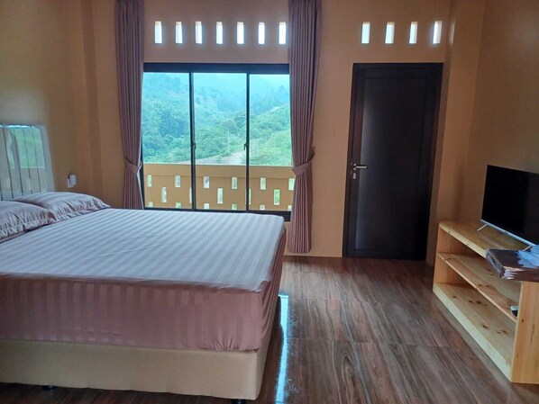 Deluxe kamer, balkon, uitzicht op heuvels