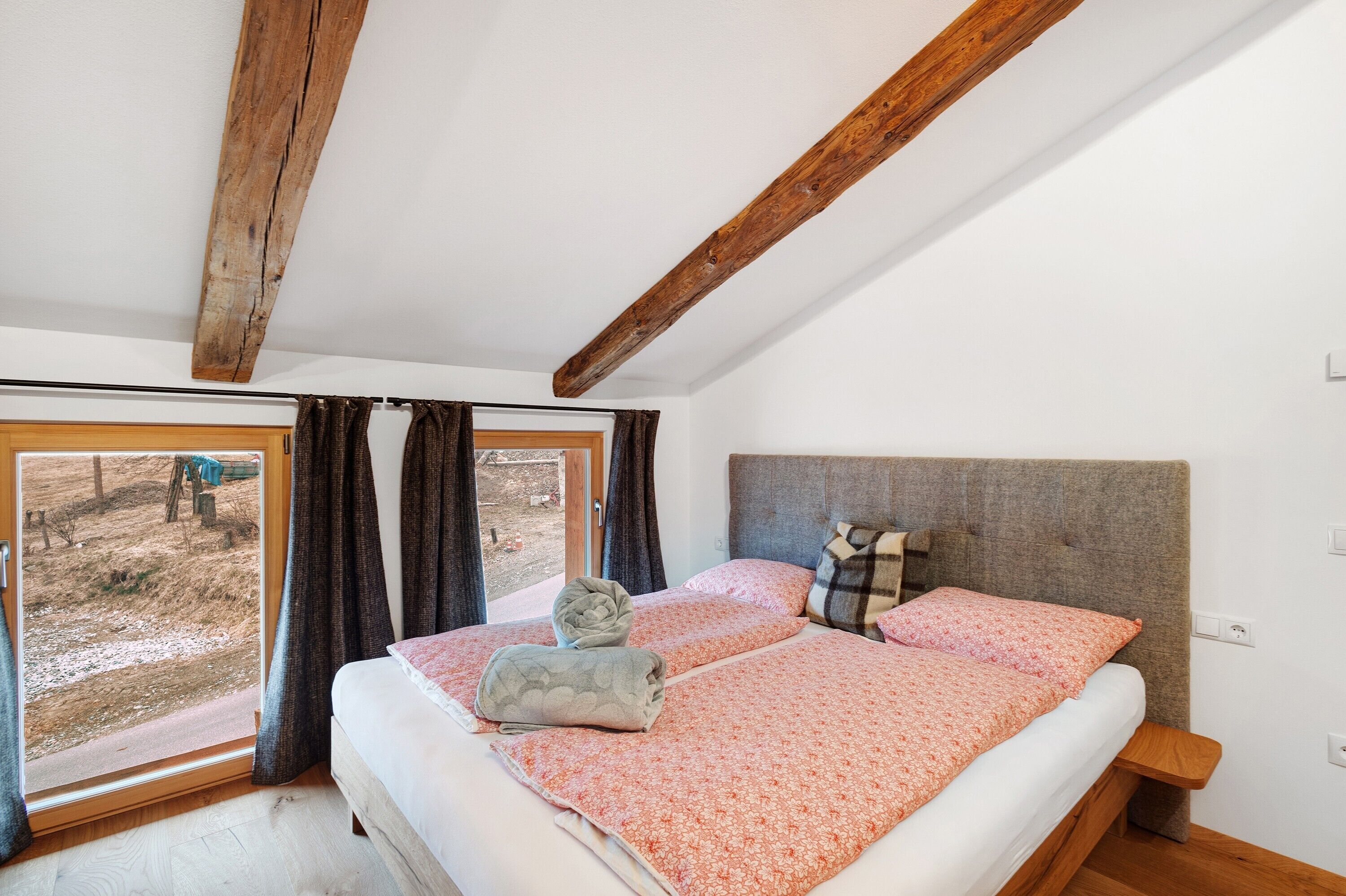 2 chambres, Wi-Fi gratuit, draps fournis