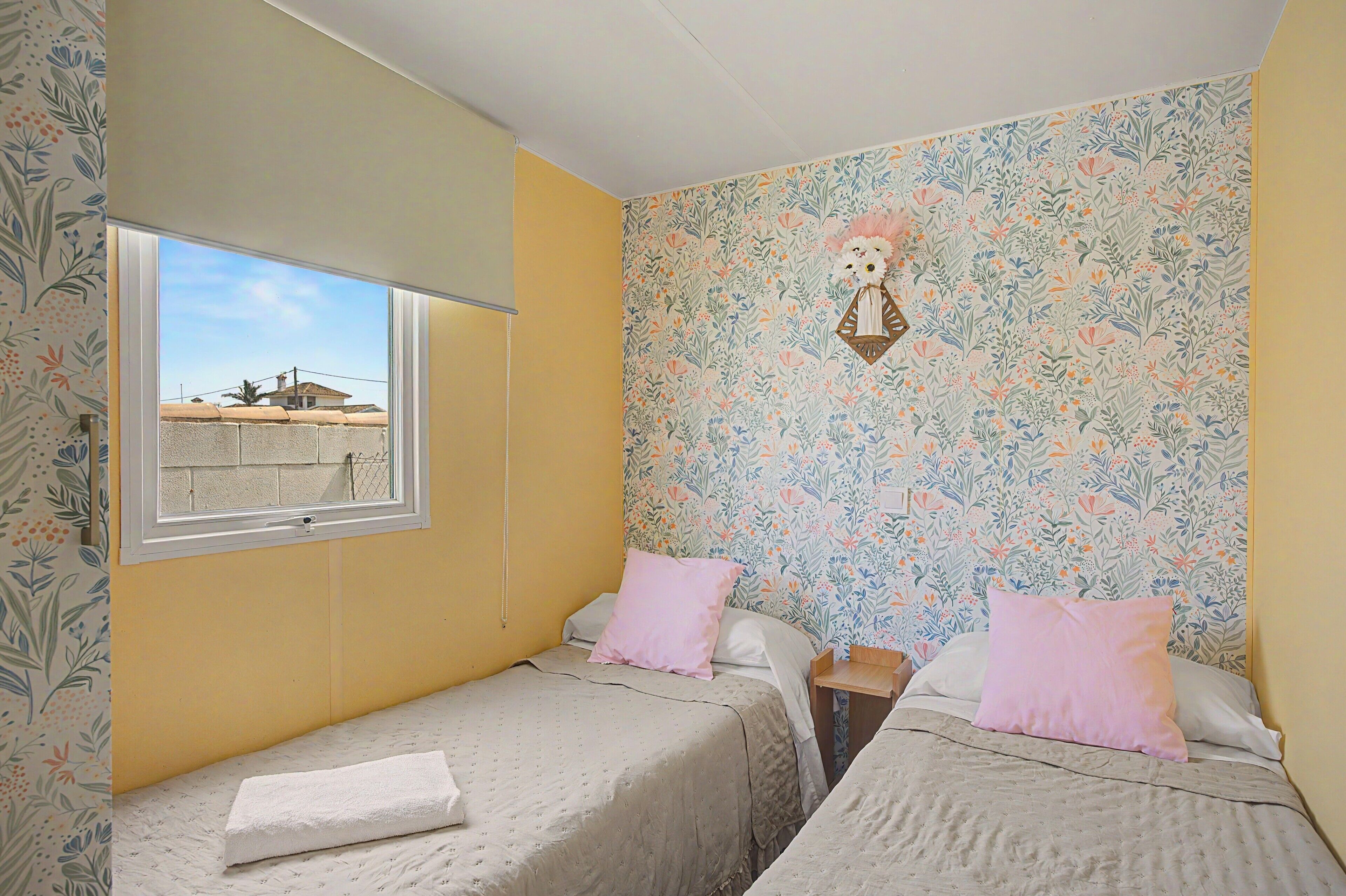 2 chambres, fer et planche à repasser, Wi-Fi gratuit, draps fournis