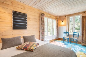 1 chambre, fer et planche à repasser, Wi-Fi gratuit, draps fournis