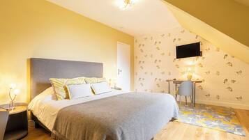 2 slaapkamers, een strijkplank/strijkijzer, gratis wifi, beddengoed