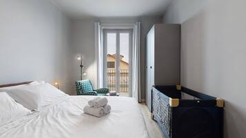 2 Schlafzimmer, Bügeleisen/Bügelbrett, kostenloses WLAN, Bettwäsche