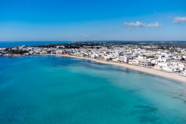 Una playa cerca