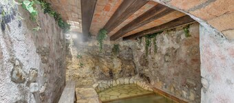 Chalet 'Can Pavet' with Mountain View, Private Pool and Wi-Fi