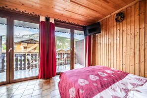 1 bedroom, free WiFi, bed sheets - Studio Apartment 'Le Flocon - 4 Pers' with Mountain View, Balcony and Wi-Fi (Châtel)