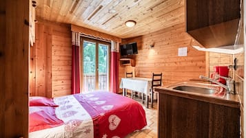 1 chambre, Wi-Fi gratuit, draps fournis