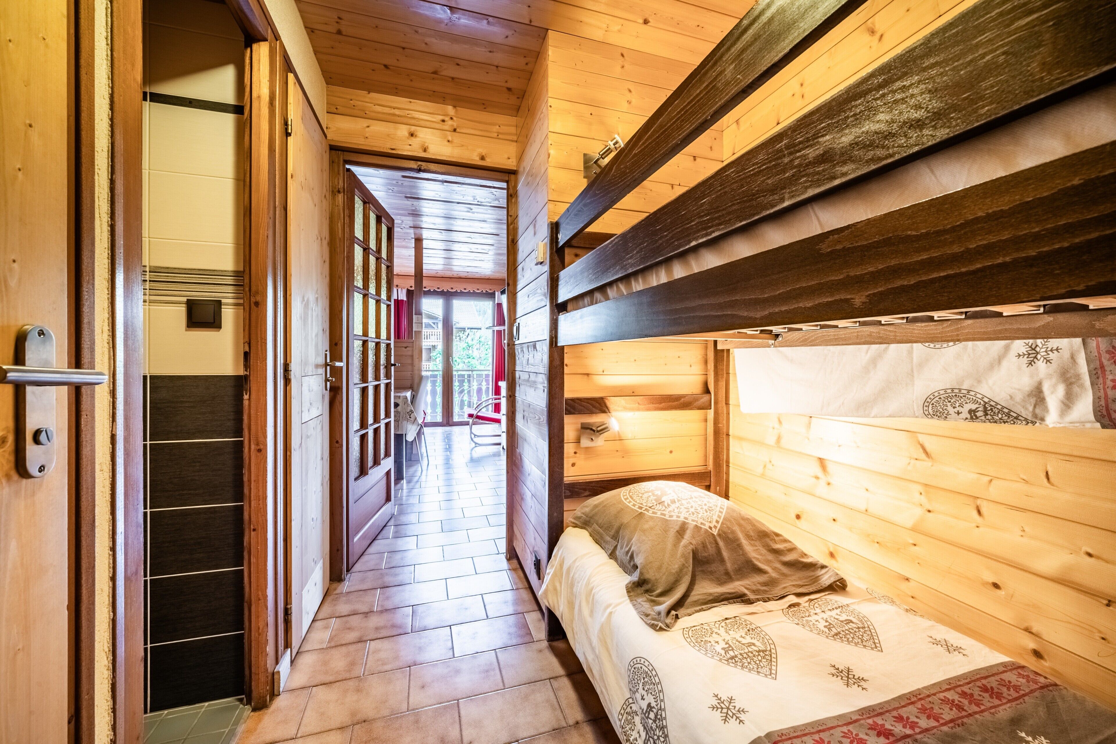 1 chambre, Wi-Fi gratuit, draps fournis