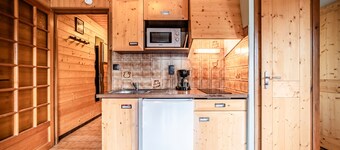 Studio 'La Sifflotte - 4 Pers' with Mountain View, Balcony and Wi-Fi