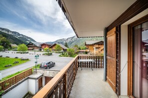 Property grounds - Studio 'La Sifflotte - 4 Pers' with Mountain View, Balcony and Wi-Fi (Châtel)