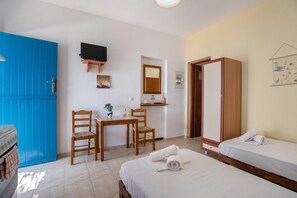 1 bedroom, iron/ironing board, free WiFi, bed sheets