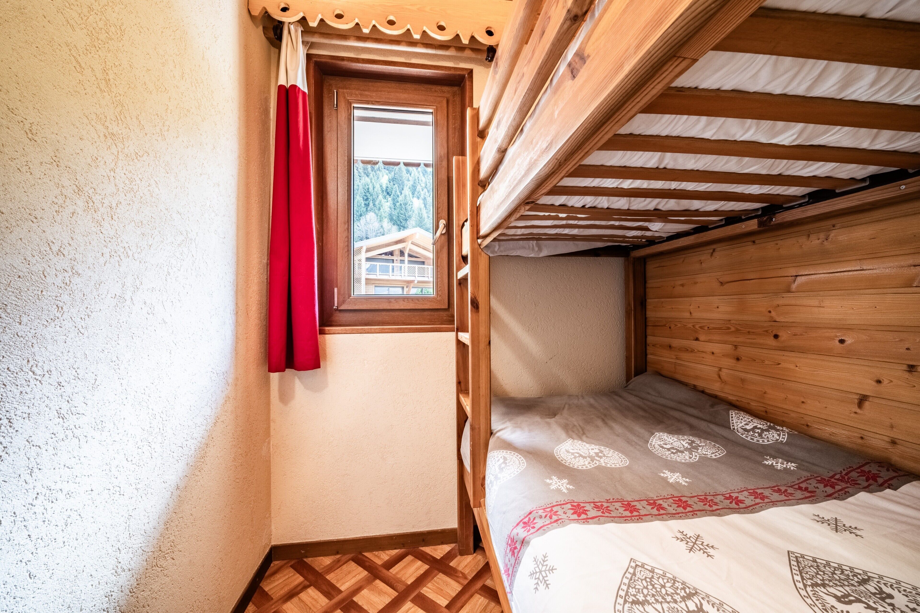 1 bedroom, WiFi (free), bed sheets