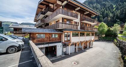 Appartement 'Le Izzy - 5 Pers' mit Bergblick, Balkon und WLAN