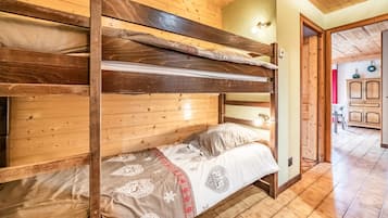 2 Schlafzimmer, kostenloses WLAN, Bettwäsche