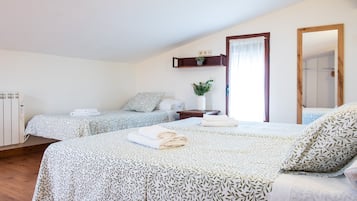 3 habitaciones, tabla de planchar con plancha y wifi gratis