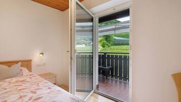 1 dormitori, wifi gratuïta i roba de llit